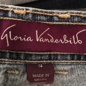 Gloria Vanderbilt ladies jeans Size 14